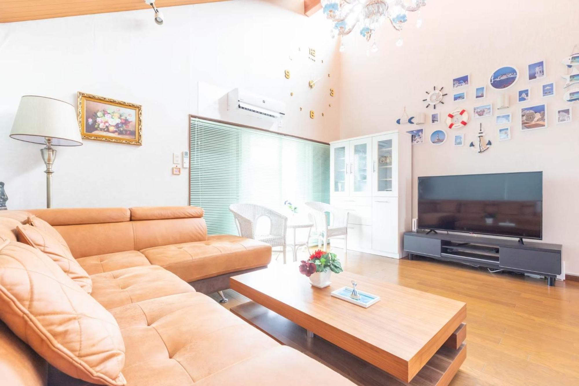 Holiday home 雨でも炭でbbqが出来る/プール付き!max12名/駐車2台可能! *